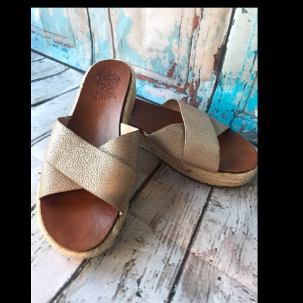 Vince Camuto platform sandals gold size 8.5